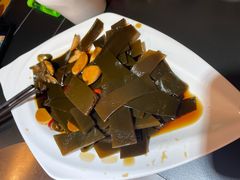 -锅老头海鲜铁锅炖