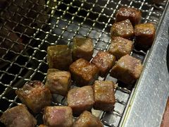 -肉甲韩国木炭烤肉(新壹街1店)