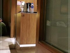 -上海滴水湖皇冠假日酒店