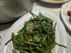 -肥仔文澳门猪骨煲(南京西路店)