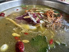 -乙丙丁正宗昭通天麻火腿鸡(总店)