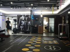 -简·无界健身工作室·运动康复·体态(石厦店)