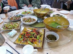 -醉美云南·云南菜主题餐厅(昆明站北京路双龙商场店)