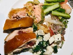 -澳门旅游塔360°旋转餐厅(南湾湖广场店)