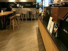 -星巴克(浦东机场T2到达店)