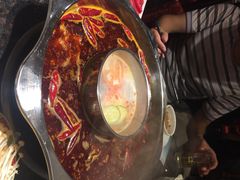 -小天鹅火锅·一线江景洪鼎旗舰店(洪崖洞店)