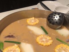 -肥仔文澳门猪骨煲(南京西路店)
