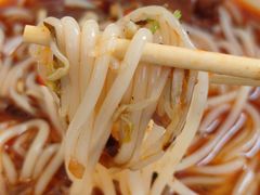 -力香园猪脚米线(金星店)