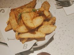 -秀玉coffee&kitchen(黄石大上海店)