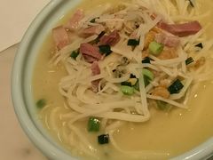 -港丽餐厅(高德置地店)