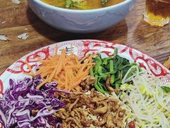 -东大桥小国抻面烧烤(长通路店)