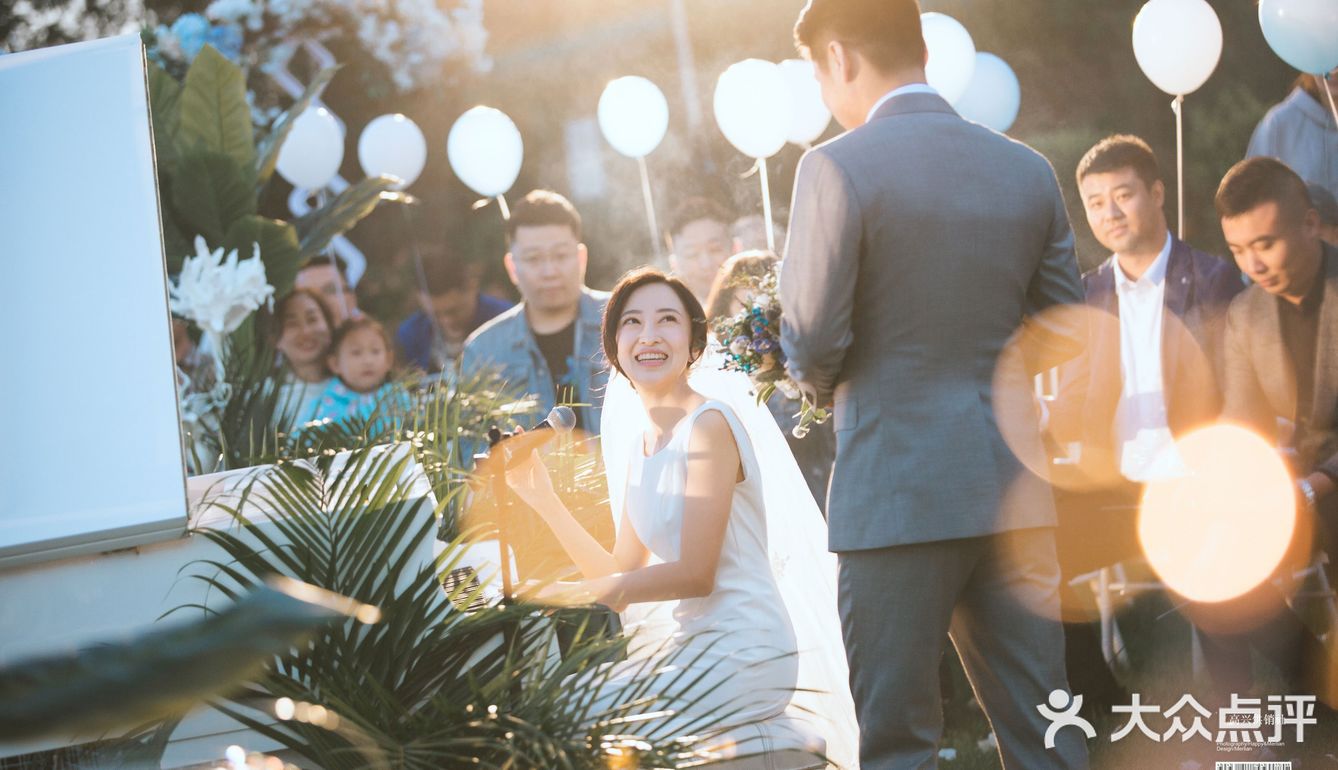 美好从婚礼开始，长春超美白绿色草坪婚礼