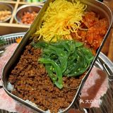 下雪的重庆，感受这口蜂蜡五花肉带来的快乐！