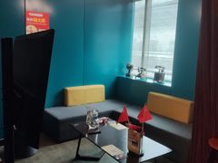 -荒岛实景沉浸密室(江汉路1店)