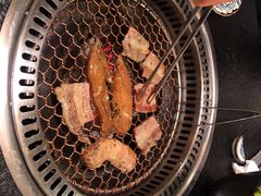 -炙忧烤肉屋(中国铁建广场店)
