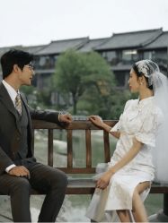 -易摄影婚纱摄影工作室