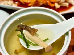 -裕兴记•蟹黄面馆(人民广场店)