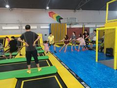 -Bounce Factory反弹工厂蹦床公园(群力店)