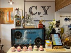 -C.Y Cafe
