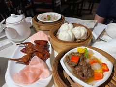 脆皮烧乳鸽-潮福城潮州大酒楼(湖滨北路店)