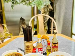 香菜牛肉粉-易裕和·长沙米粉(竹塘西路店)