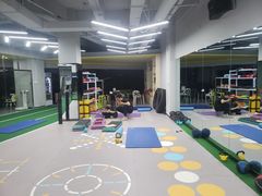 -CXFIT 陈徐健身工作室(凯旋店)