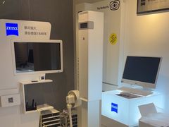 -瑞司视光眼镜·蔡司战略合作眼镜店(新街口店)