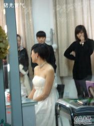 -上海彩妆秀摄影设计有限公司