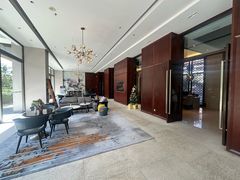 -三亚湾海居铂尔曼度假酒店