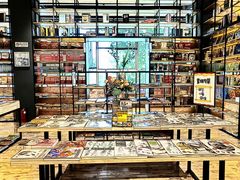 -新华书店(解放中路店)