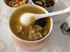 -乐禧母婴全自营月嫂(宝山店)