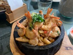 九层塔石锅大明虾-潮堂 · 潮州菜(国贸商城店)