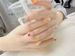 -芊屿芊浔美甲