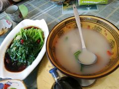 -天天向上素食餐厅(五台山店)