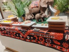 -松咖啡自助餐厅·松北香格里拉