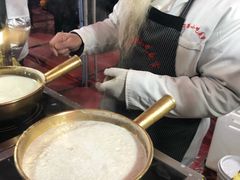 -清真老马家国华牛奶鸡蛋醪糟(正宁路店)