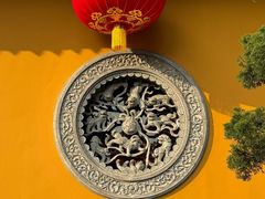 -龙华寺
