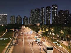 -南京眼步行桥