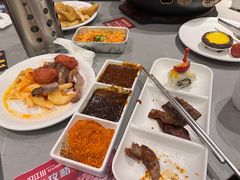 -山焱·炭火自助烤肉(周浦万达店)