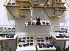 -肆兮眼镜·蔡司·徕卡战略合作店(大坪店)
