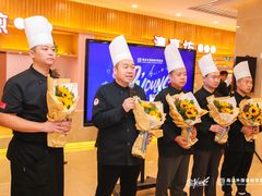 -北京市海淀外国语实验学校