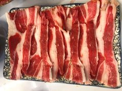 肥牛-周幺妹重庆老火锅(银泰城总店)