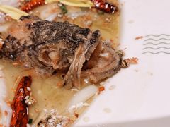 -渔语鱼酸菜鱼新川菜(来福士店)