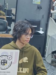 -藤野造型专业烫染接发