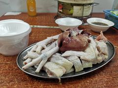 连州果园鸡-威邵鸡煲(西华路总店)