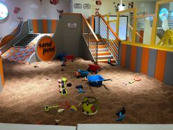 -乐多星球潮玩中心(沈阳嘉里城店)