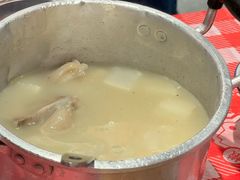 -荆九爷爆炒桥头三嫩(云南北路店)