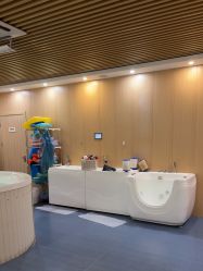 -Cool  Fun 蓝鲸π婴幼儿水育中心(宜乐荟店)