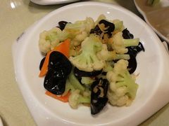 炝拌菜花-东四民芳餐厅(世茂工三店)