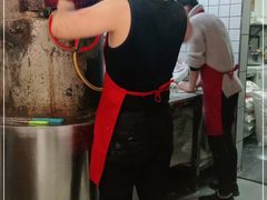 -三兄弟高炉烧饼